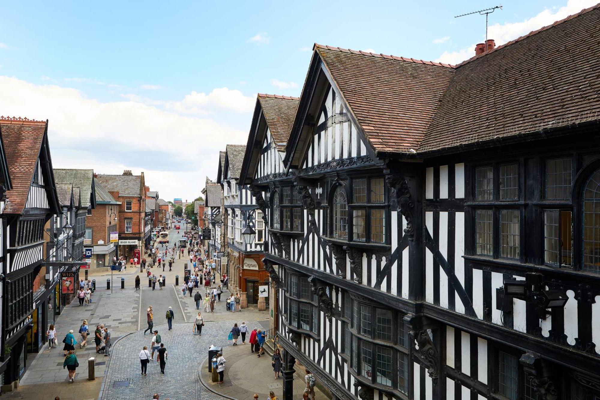 Macdonald New Blossoms Hotel Chester Eksteriør billede